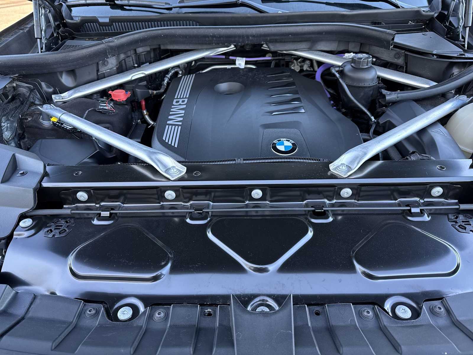 Thumbnail: 2024 BMW X7 - 13