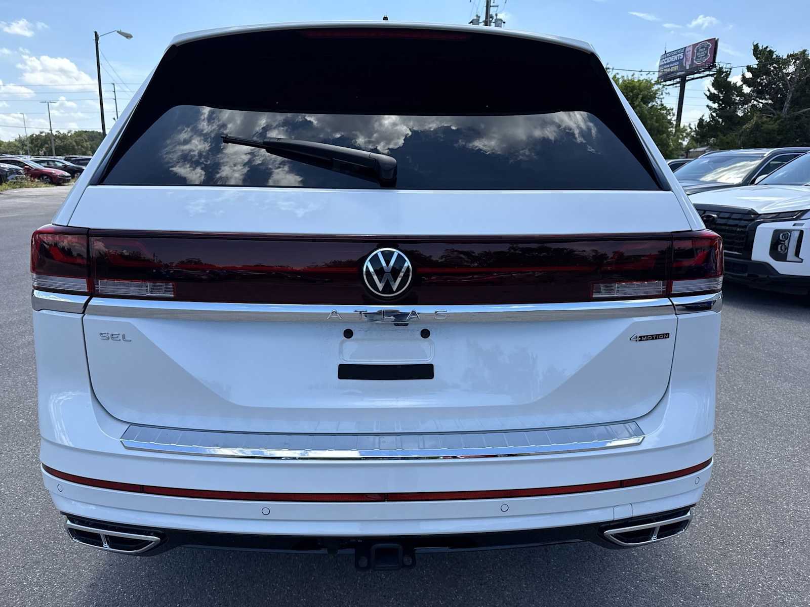Thumbnail: 2026 Volkswagen Atlas - 13