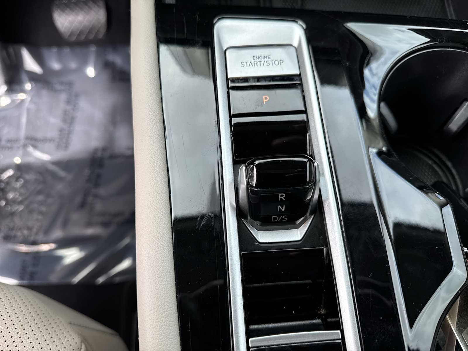 Thumbnail: 2025 Volkswagen Atlas - 30