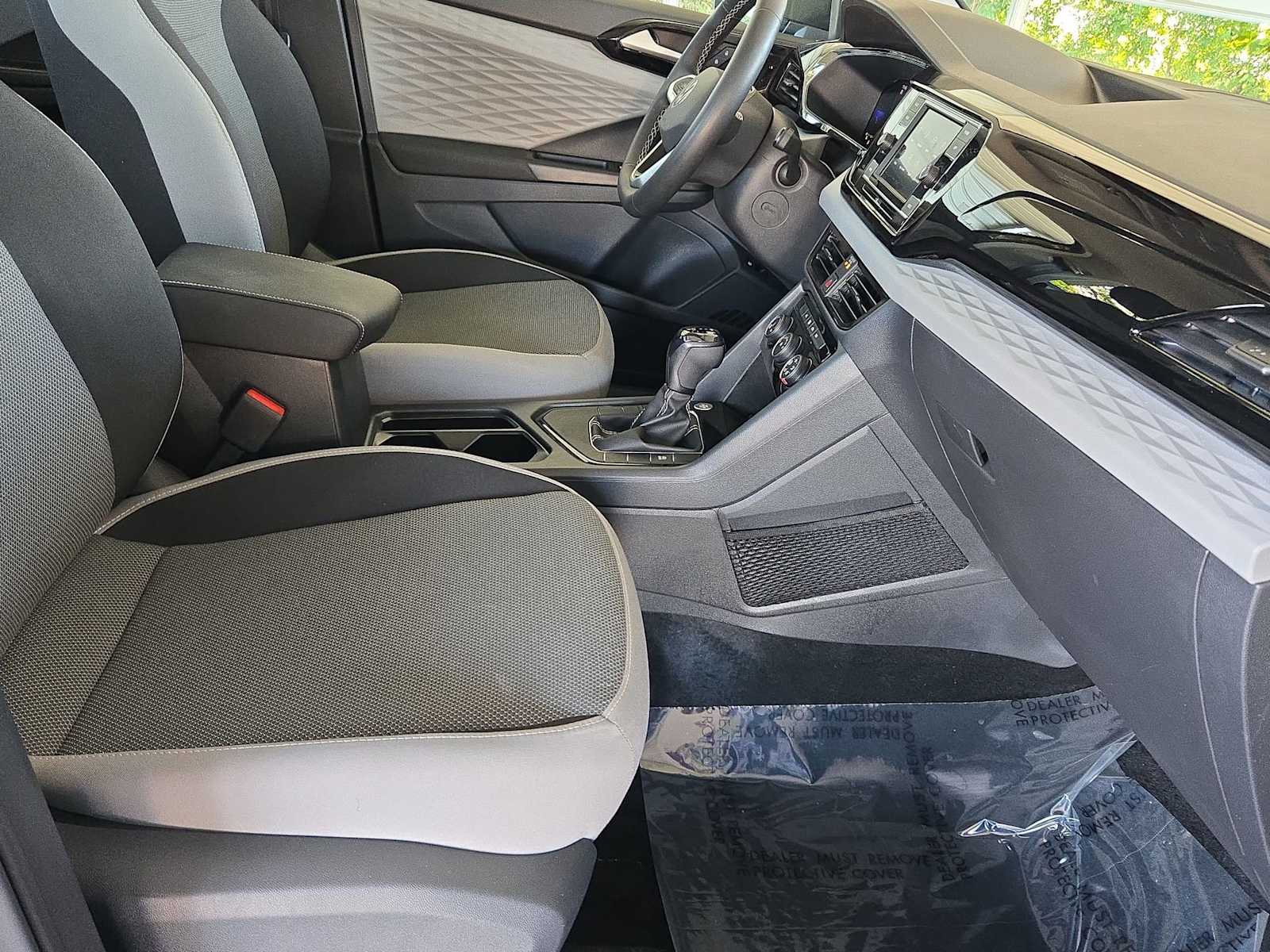 Thumbnail: 2023 Volkswagen Taos - 19