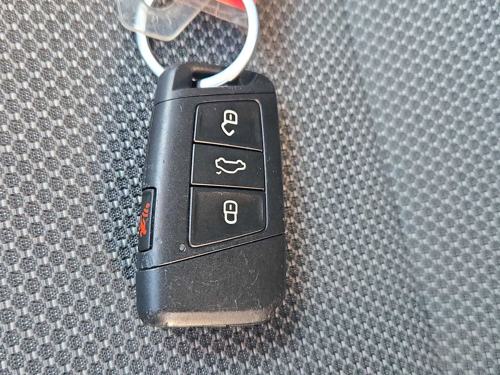 Thumbnail: 2024 Volkswagen Taos - 32