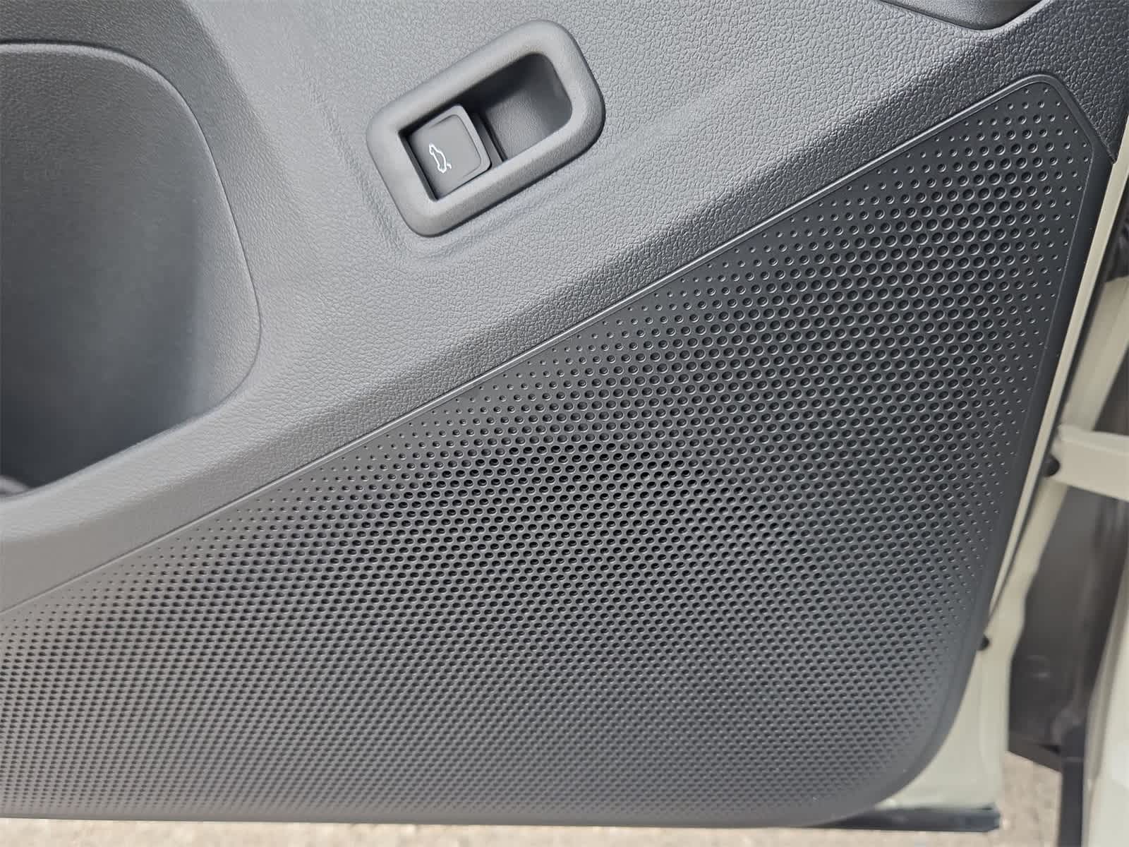 Thumbnail: 2026 Volkswagen Tiguan - 30