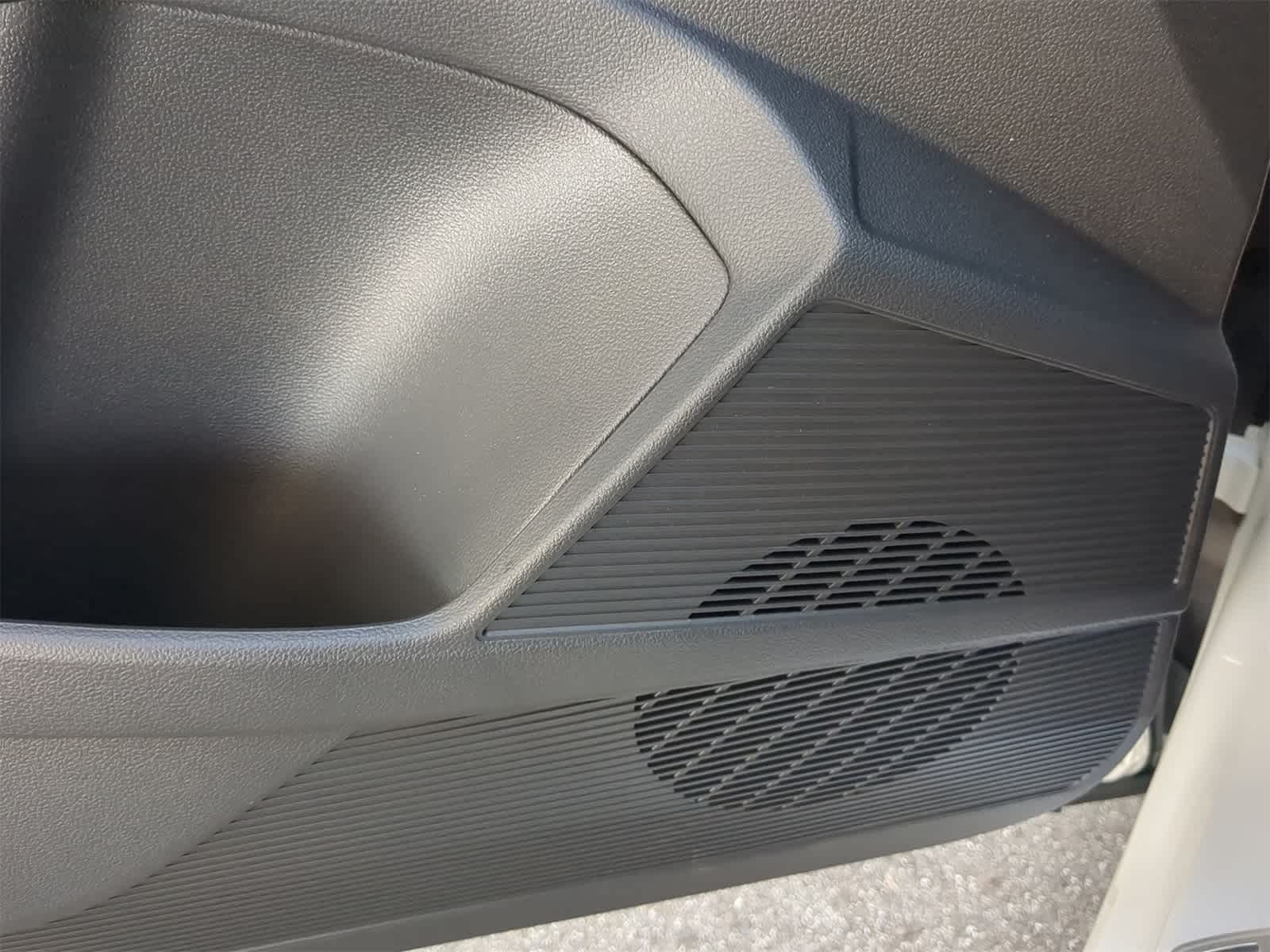 Thumbnail: 2025 Volkswagen Taos - 29