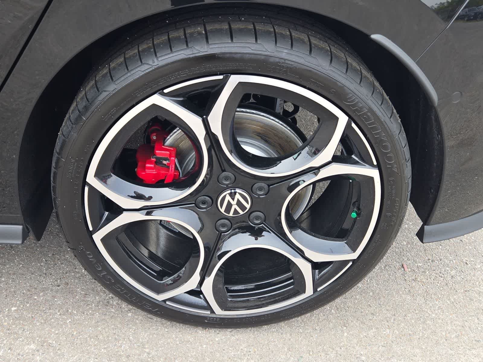 Thumbnail: 2026 Volkswagen Golf - 14