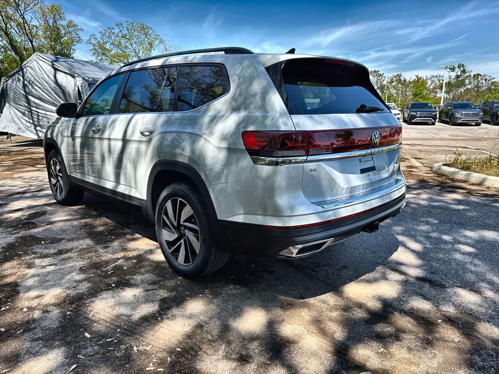 Thumbnail: 2026 Volkswagen Atlas - 4