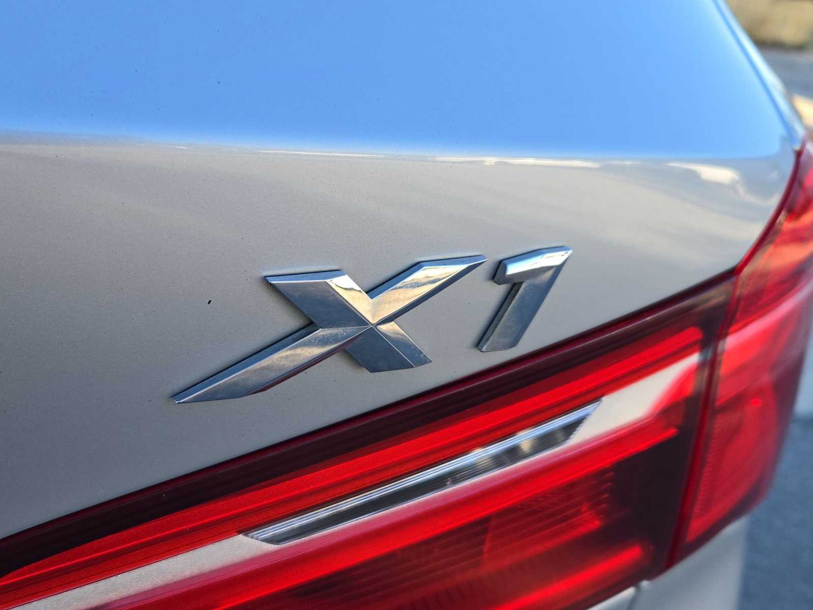 Thumbnail: 2017 BMW X1 - 20