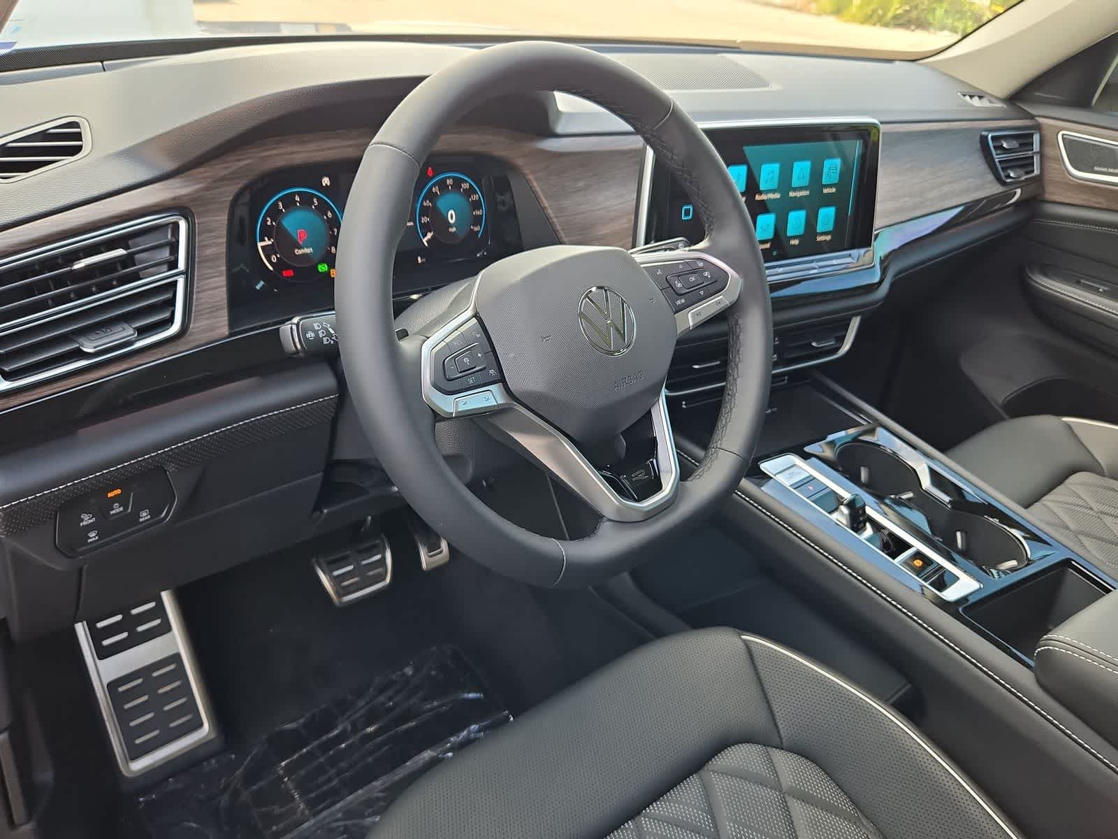 Thumbnail: 2026 Volkswagen Atlas - 10