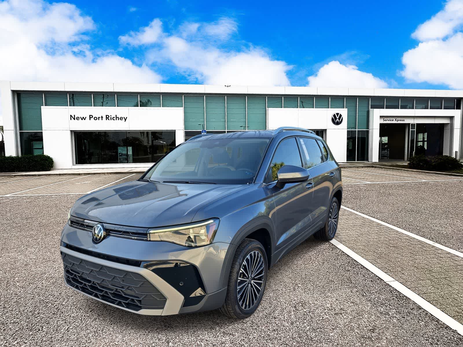 Thumbnail: 2025 Volkswagen Taos - 4