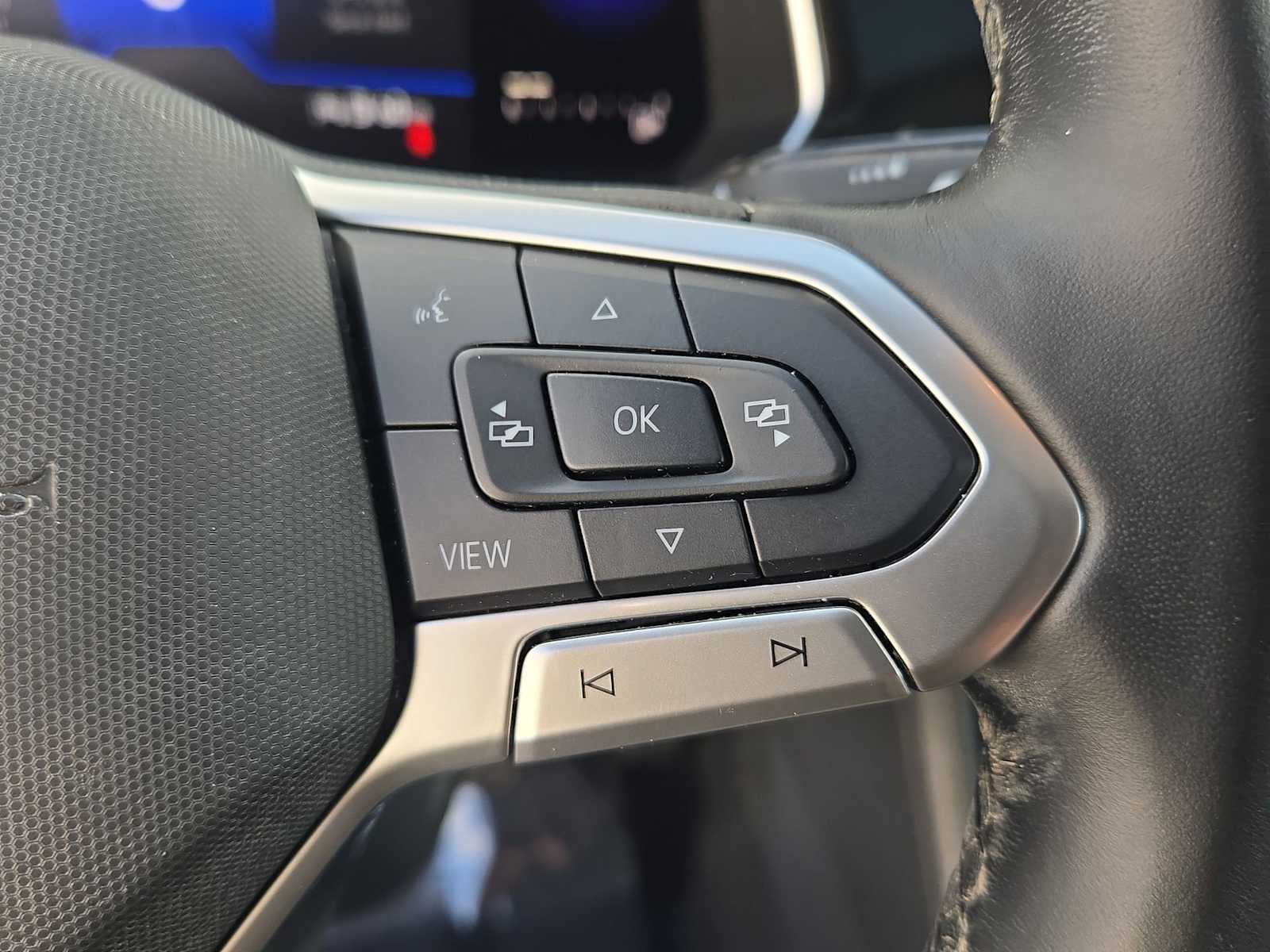 Thumbnail: 2022 Volkswagen Jetta - 25