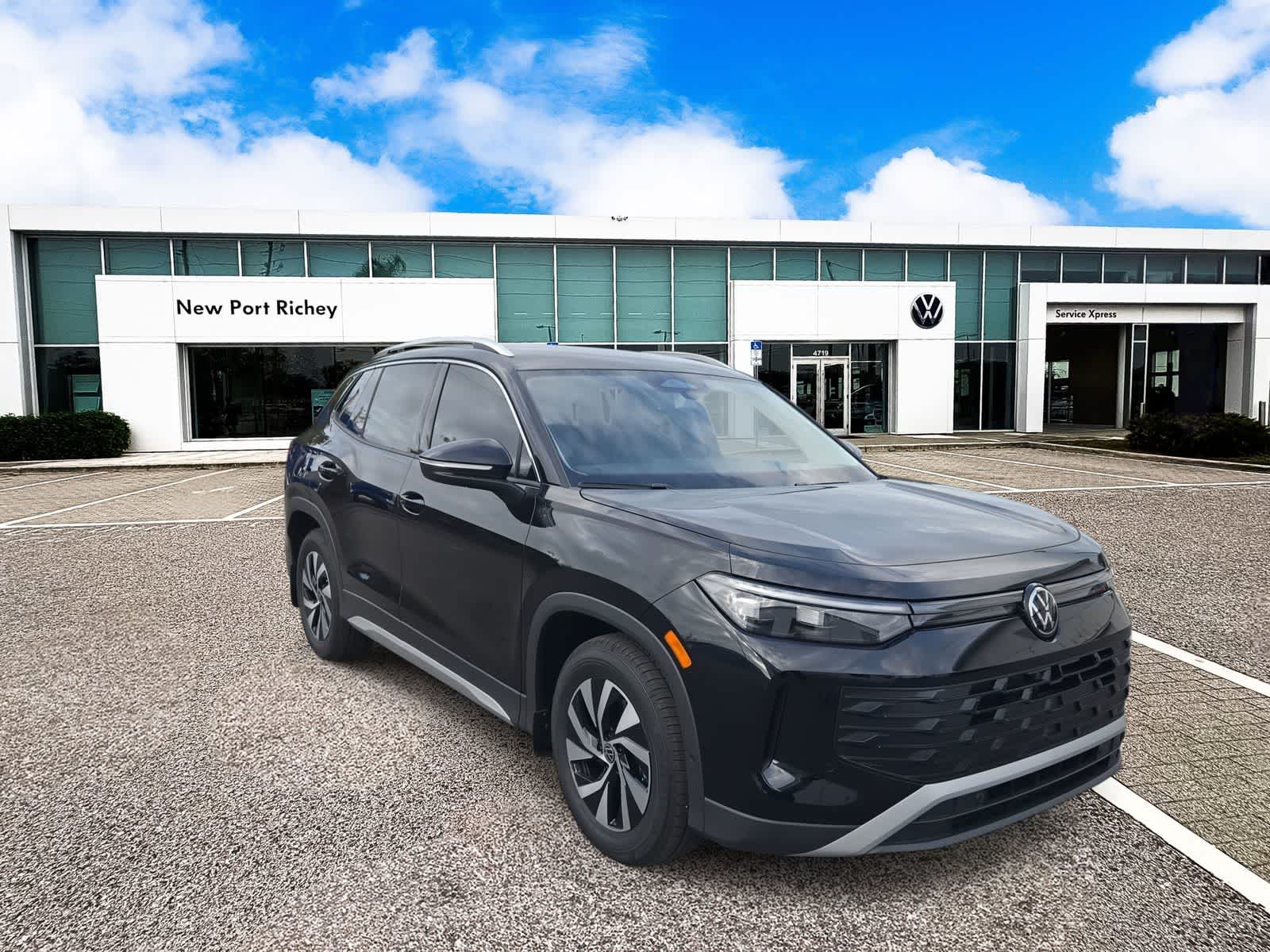 Thumbnail: 2026 Volkswagen Tiguan - 2