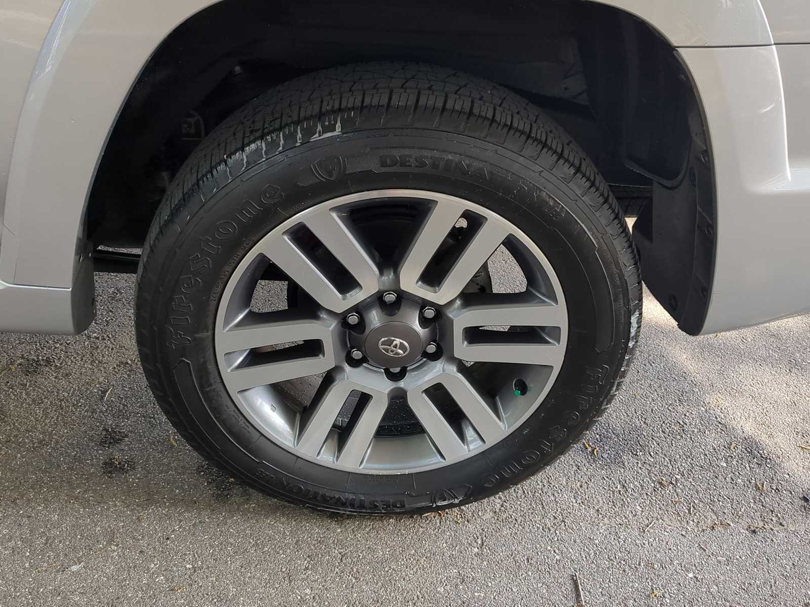 Thumbnail: 2022 Toyota 4Runner - 14