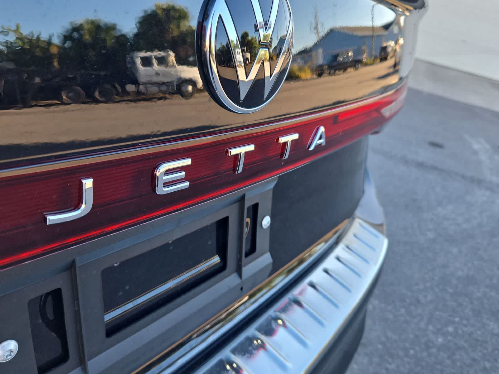 Thumbnail: 2026 Volkswagen Jetta - 13