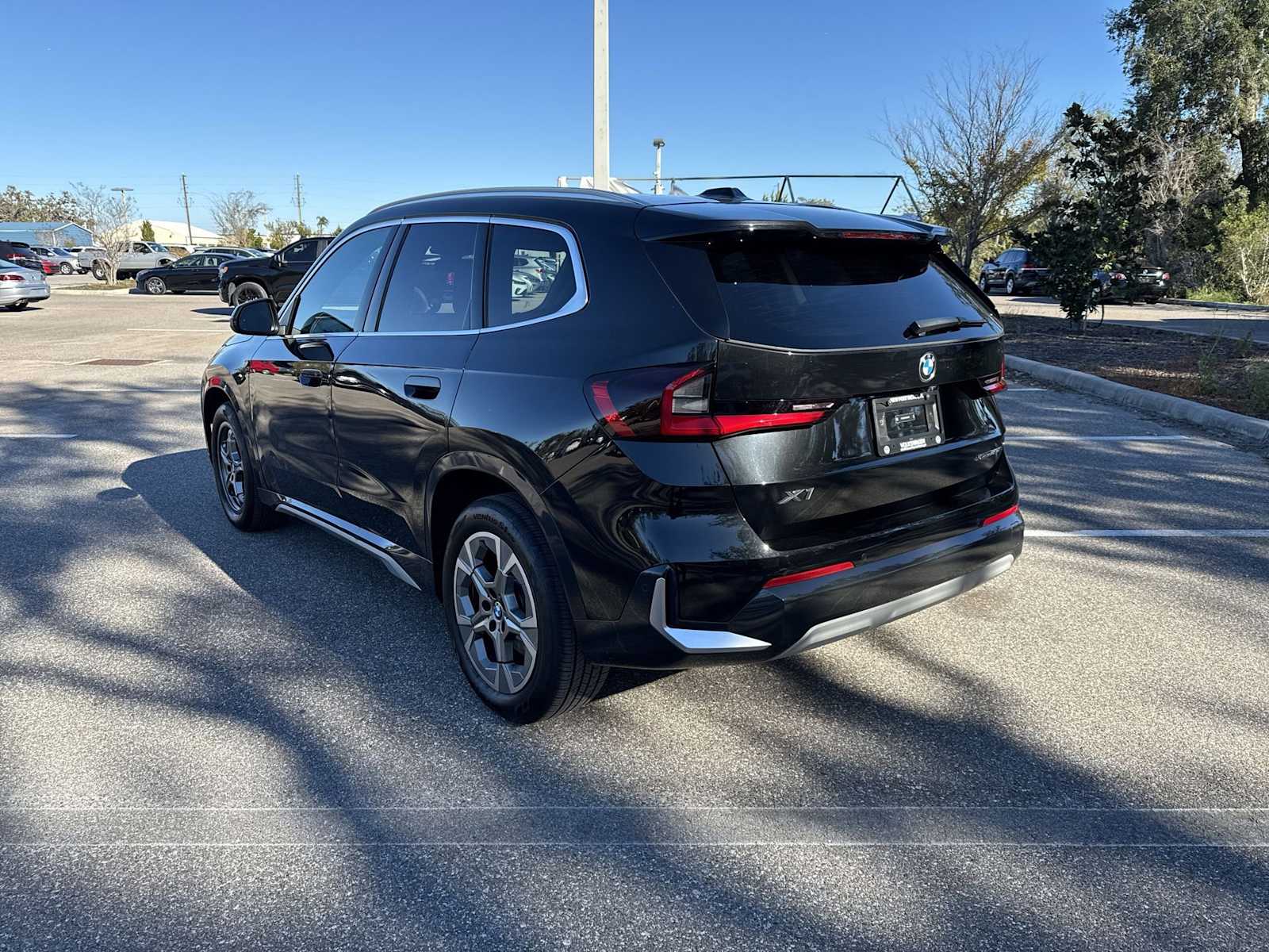 Thumbnail: 2025 BMW X1 - 6