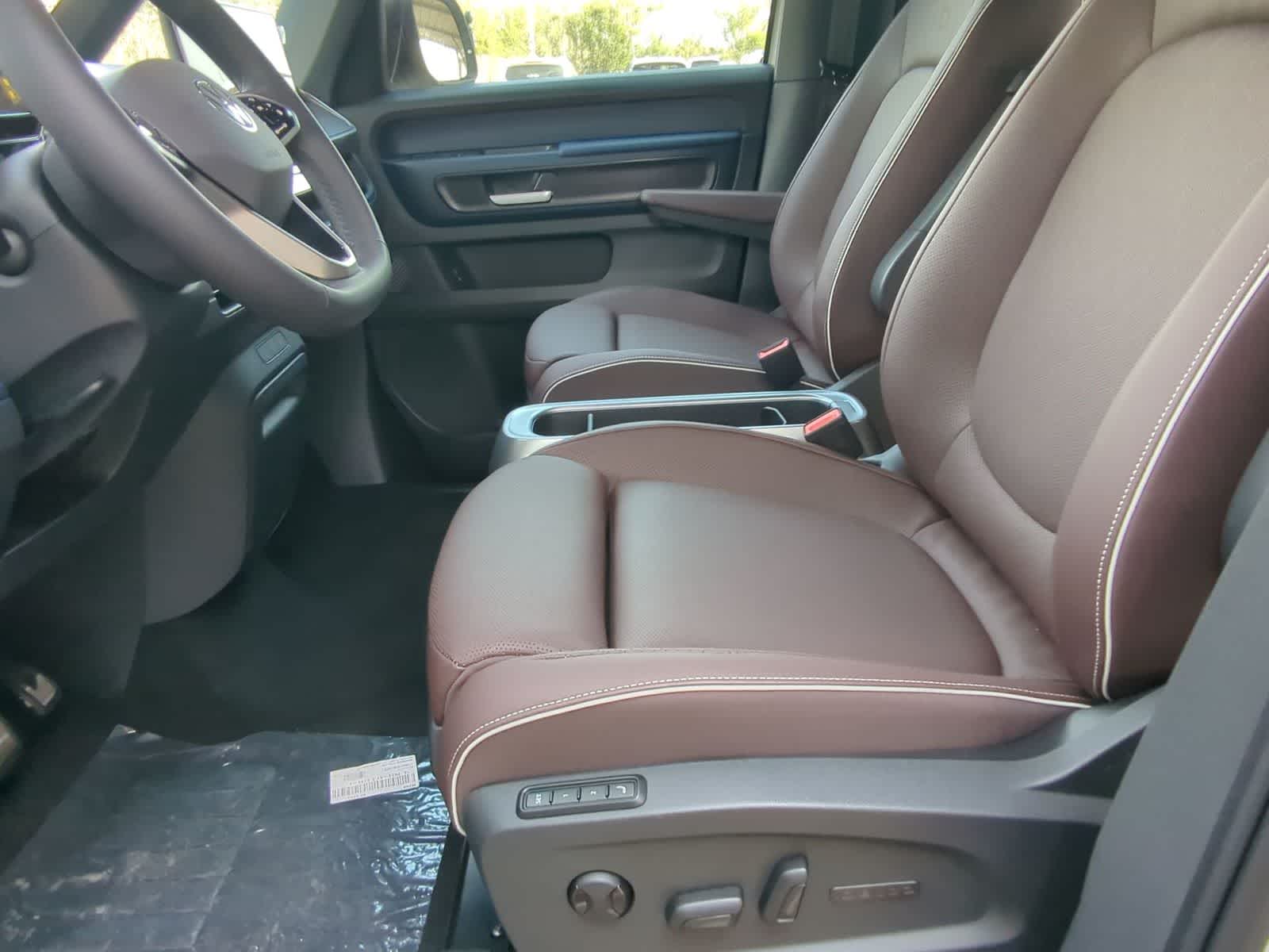 Thumbnail: 2025 Volkswagen ID.Buzz - 17