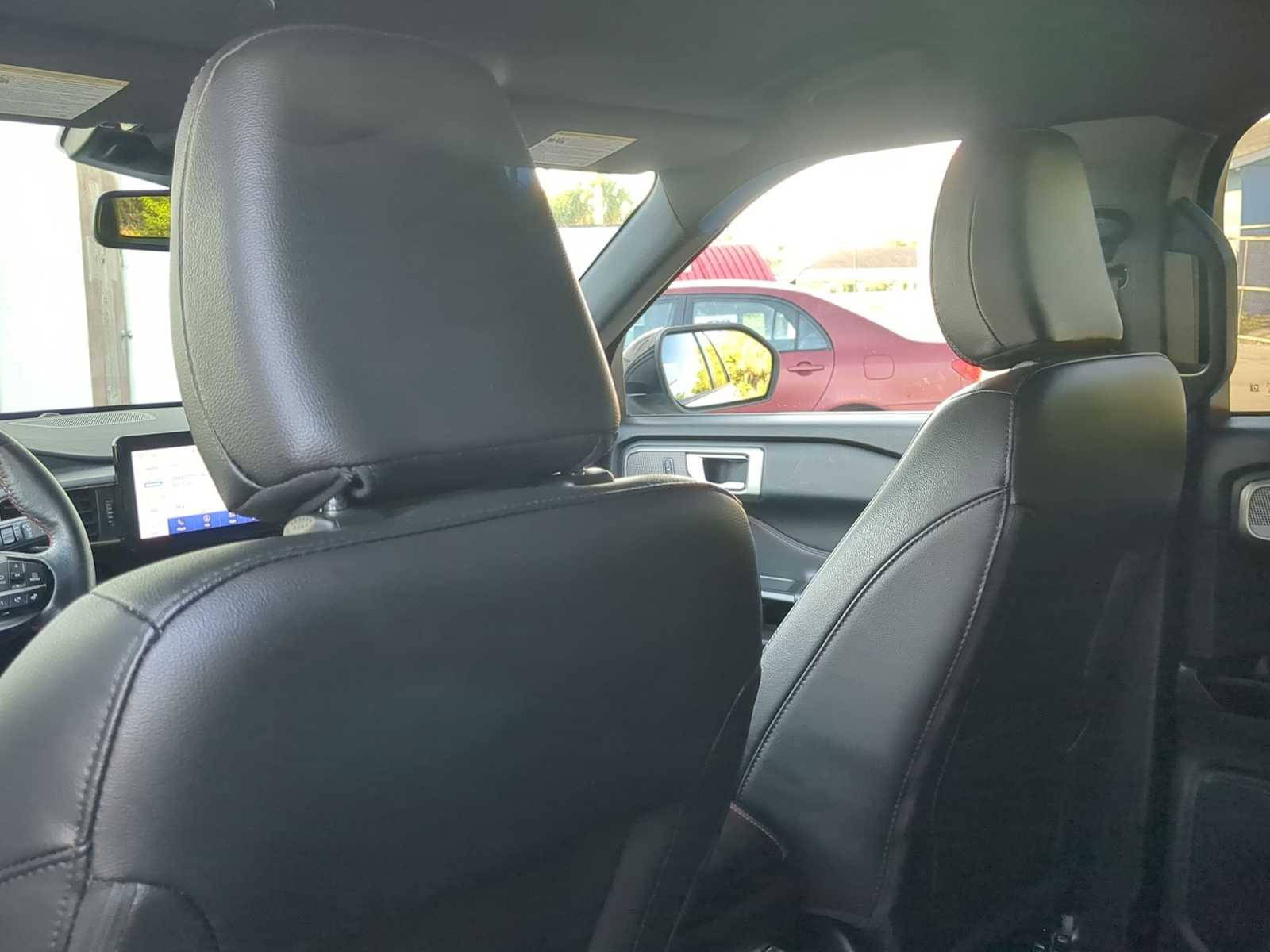 Thumbnail: 2022 Ford Explorer - 19