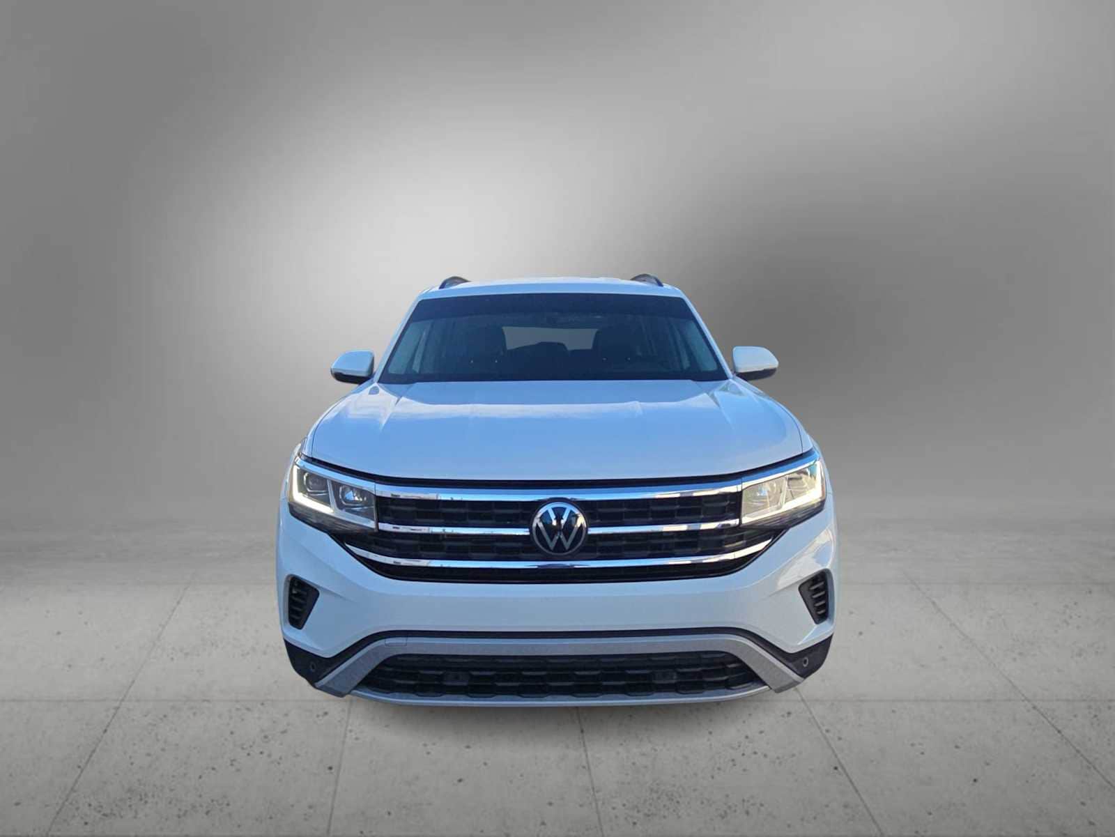 Thumbnail: 2023 Volkswagen Atlas - 3