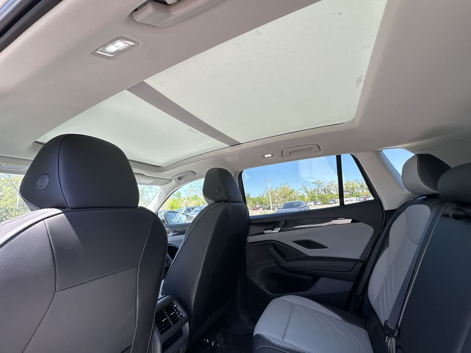 Thumbnail: 2026 Volkswagen Tiguan - 19