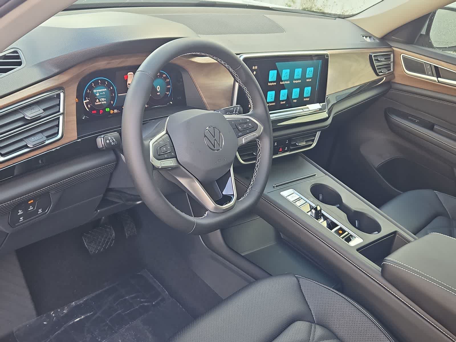 Thumbnail: 2026 Volkswagen Atlas - 10