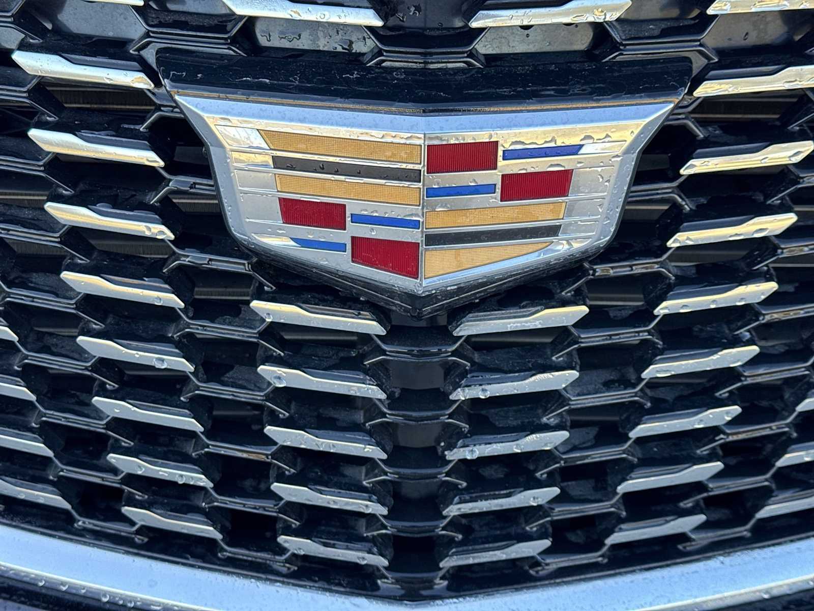 Thumbnail: 2023 Cadillac XT5 - 10