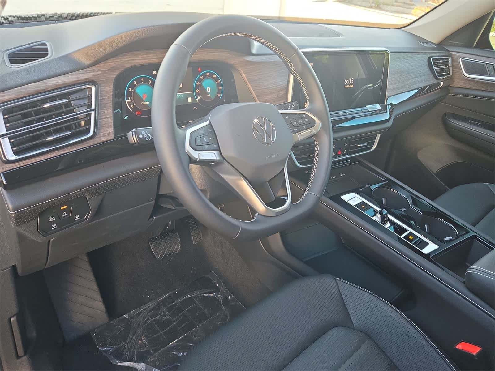 Thumbnail: 2026 Volkswagen Atlas - 10