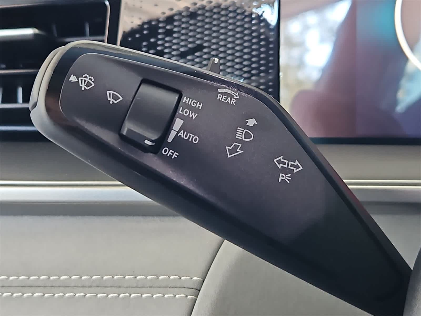 Thumbnail: 2026 Volkswagen Tiguan - 28