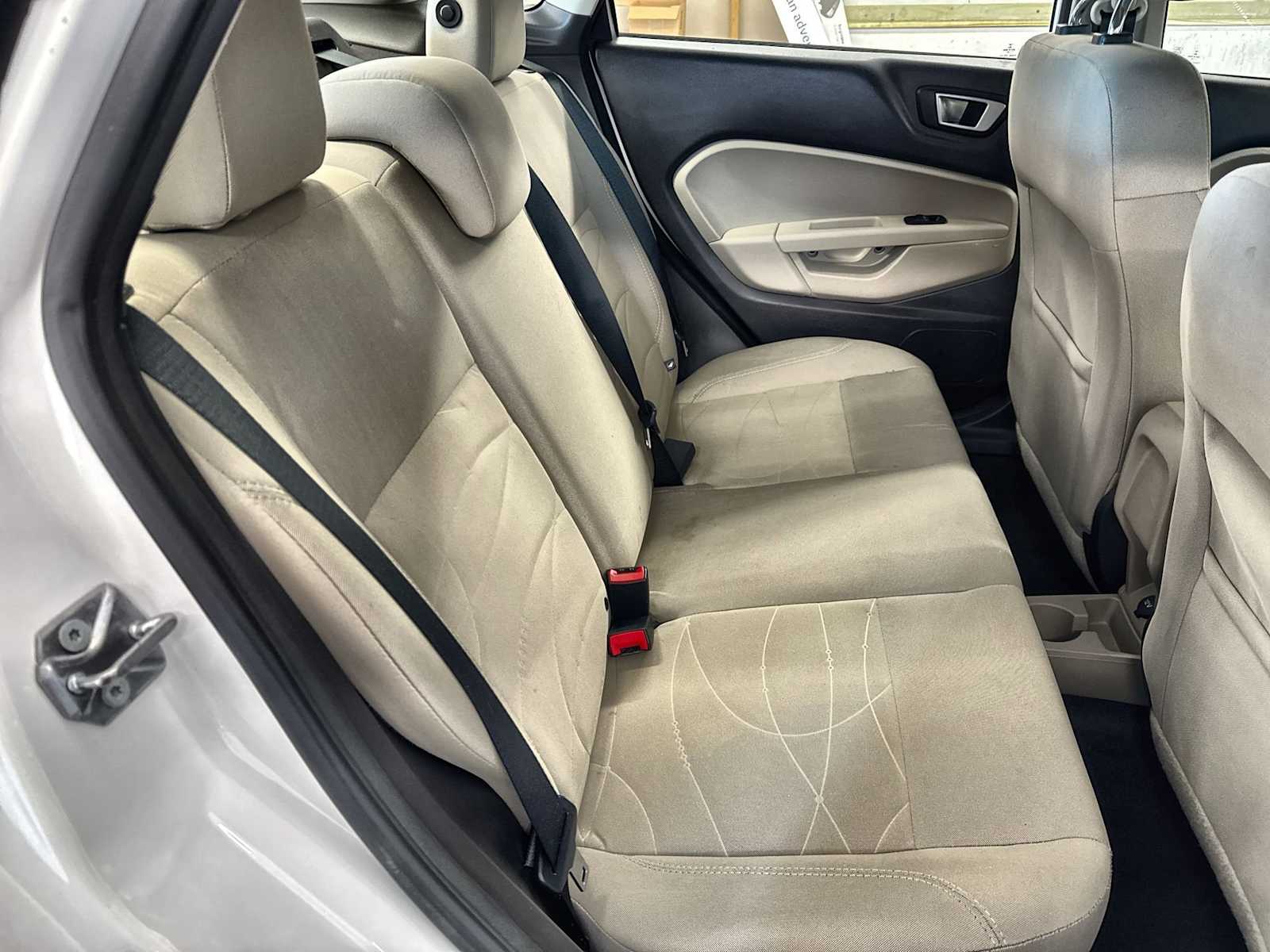 Thumbnail: 2016 Ford Fiesta - 17