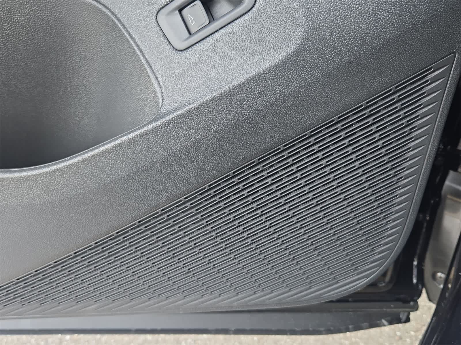 Thumbnail: 2026 Volkswagen Atlas - 28