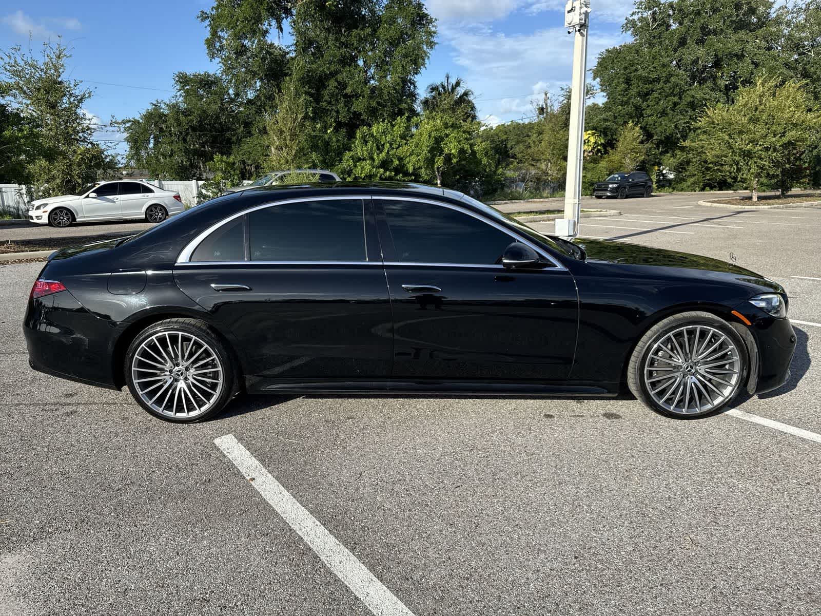 Thumbnail: 2022 Mercedes-Benz S-Class - 14