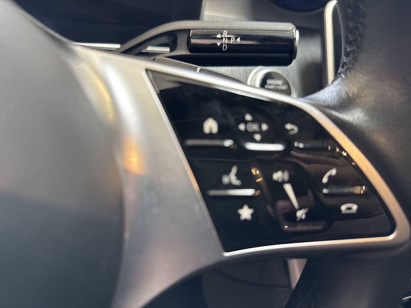 Thumbnail: 2025 Mercedes-Benz C-Class - 28