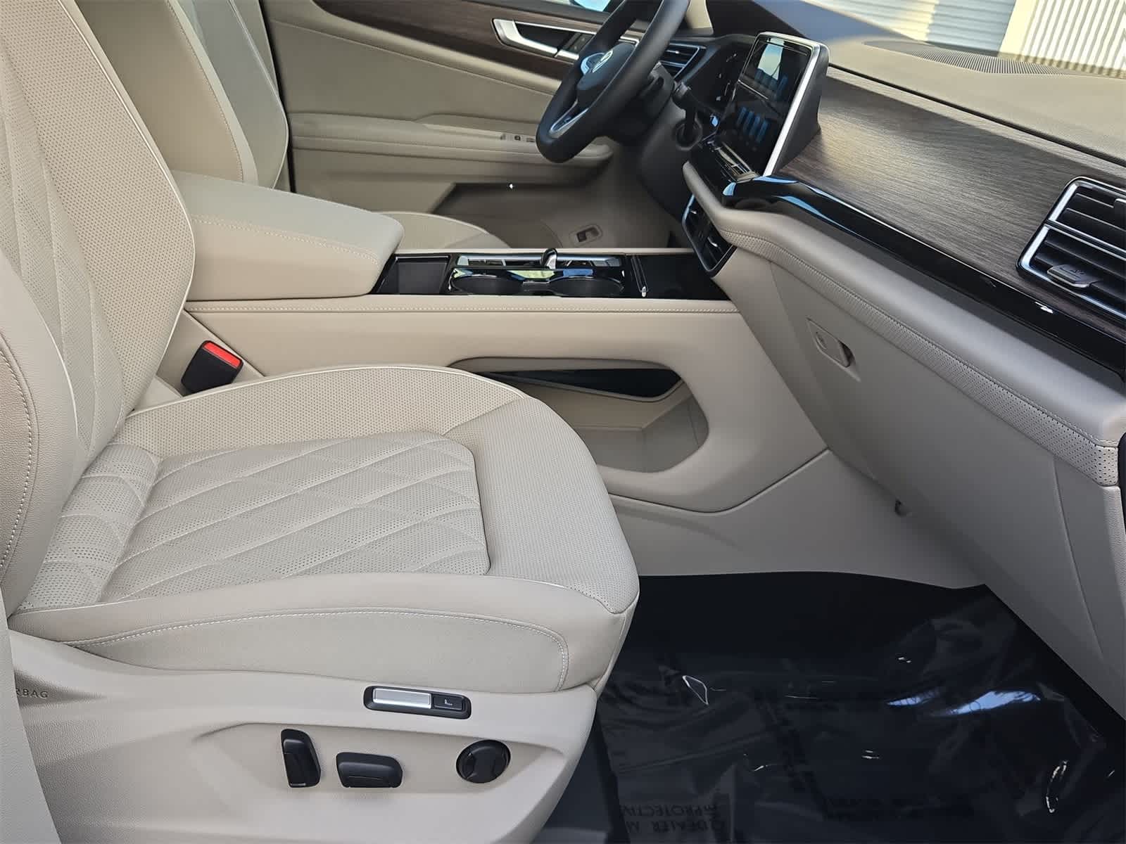 Thumbnail: 2026 Volkswagen Atlas - 21