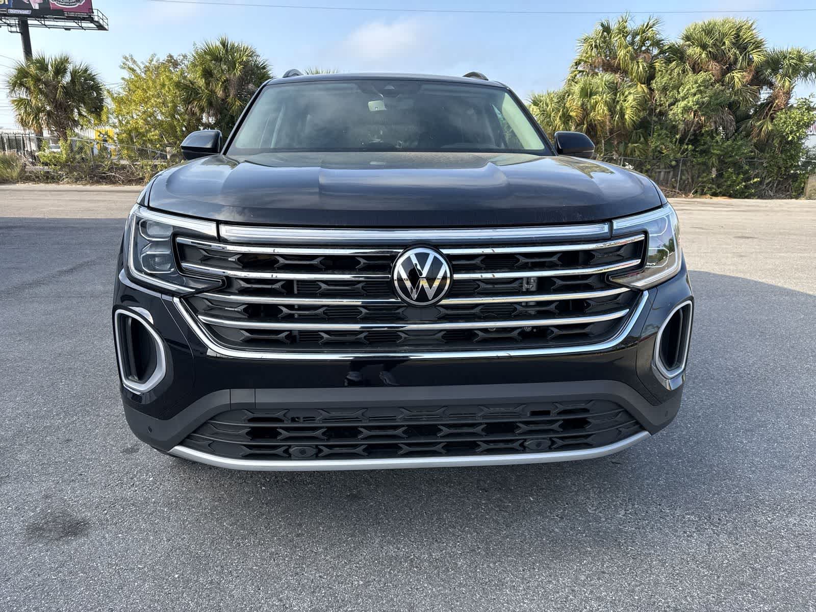 Thumbnail: 2026 Volkswagen Atlas - 9
