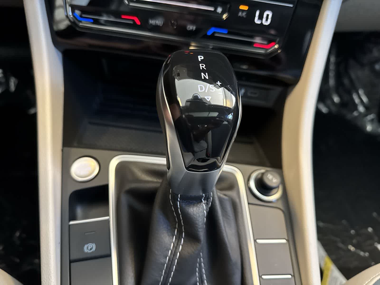 Thumbnail: 2026 Volkswagen Jetta - 30