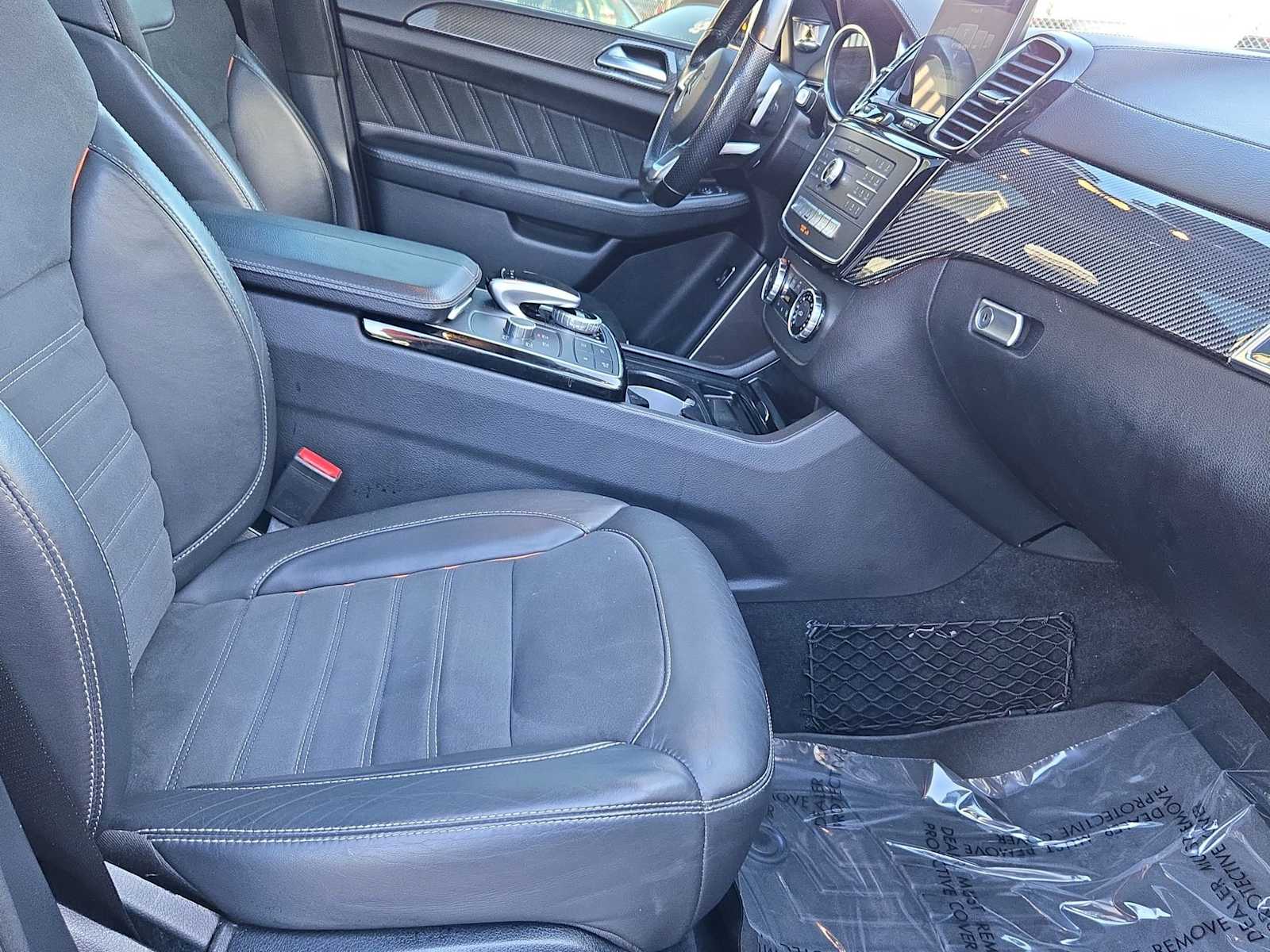 Thumbnail: 2018 Mercedes-Benz GLE - 23