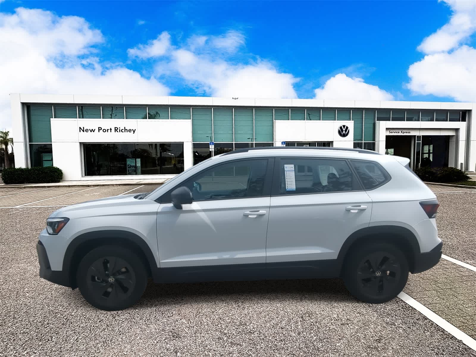 Thumbnail: 2025 Volkswagen Taos - 5