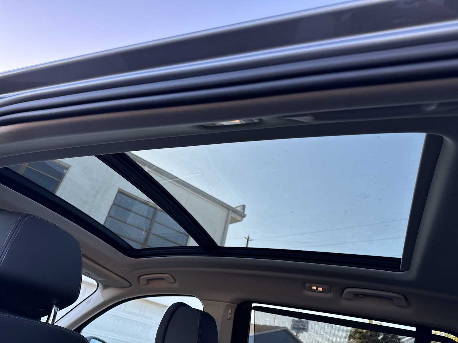 Thumbnail: 2024 BMW X7 - 18