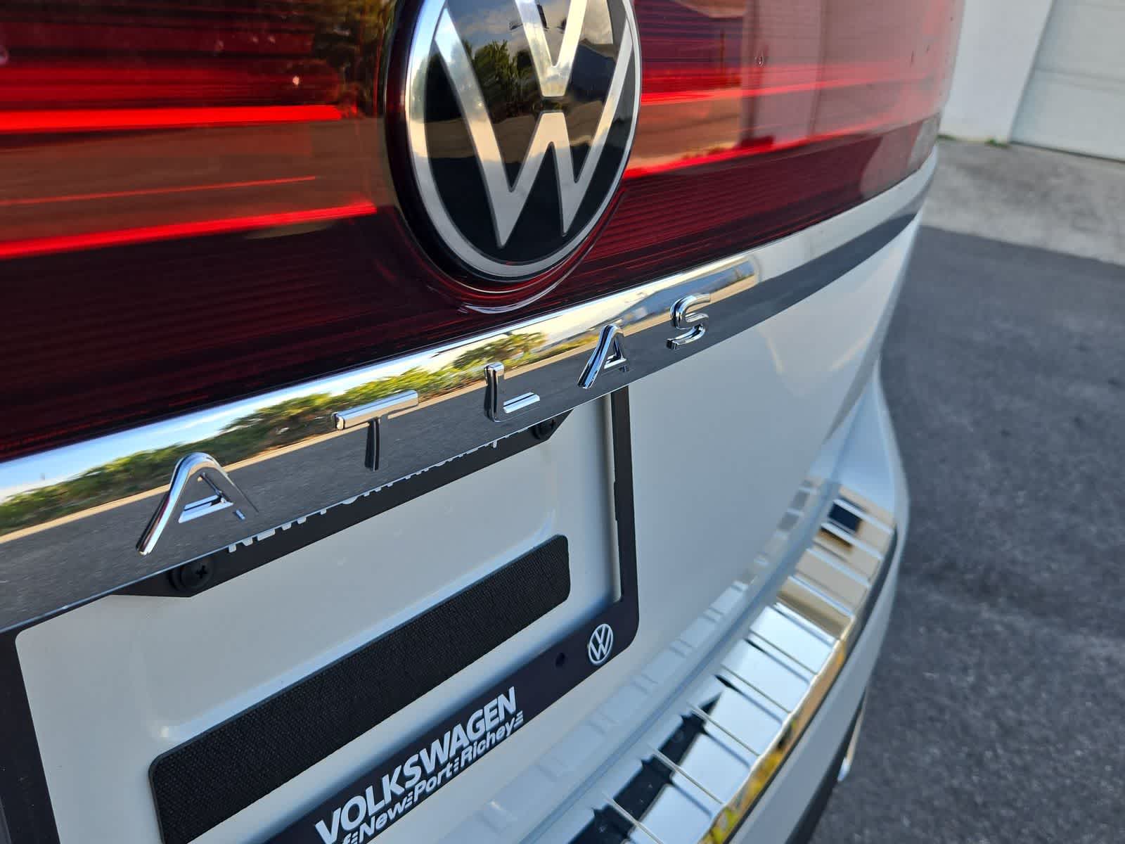 Thumbnail: 2026 Volkswagen Atlas - 13