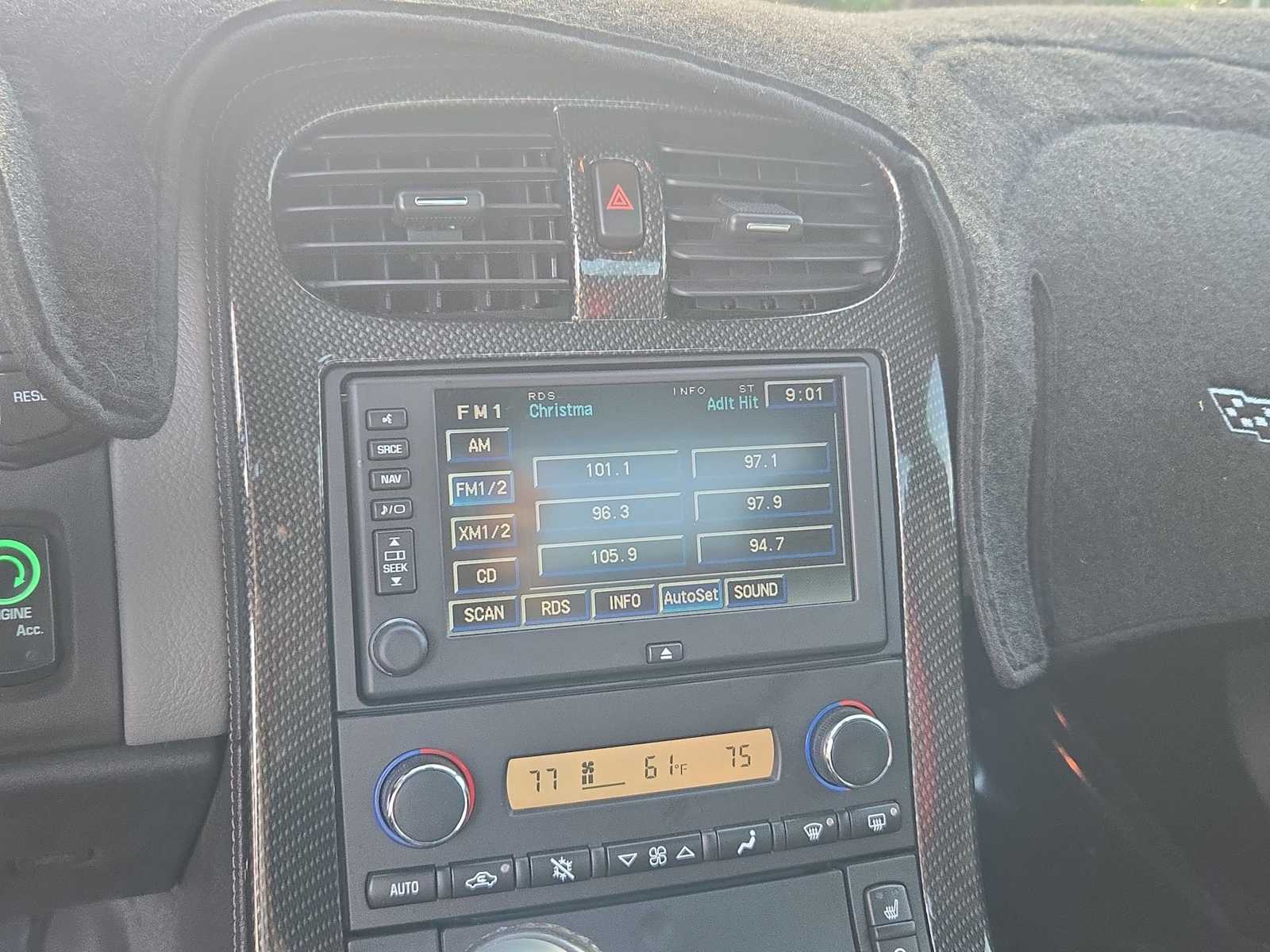 Thumbnail: 2010 Chevrolet Corvette - 21