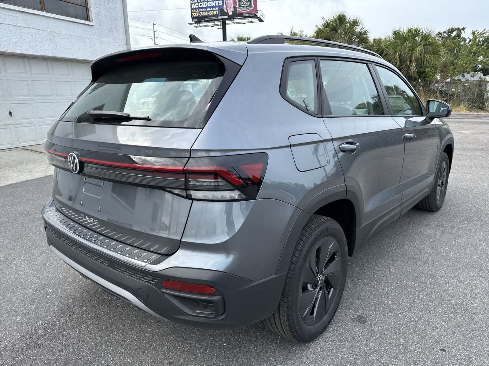 Thumbnail: 2026 Volkswagen Taos - 6