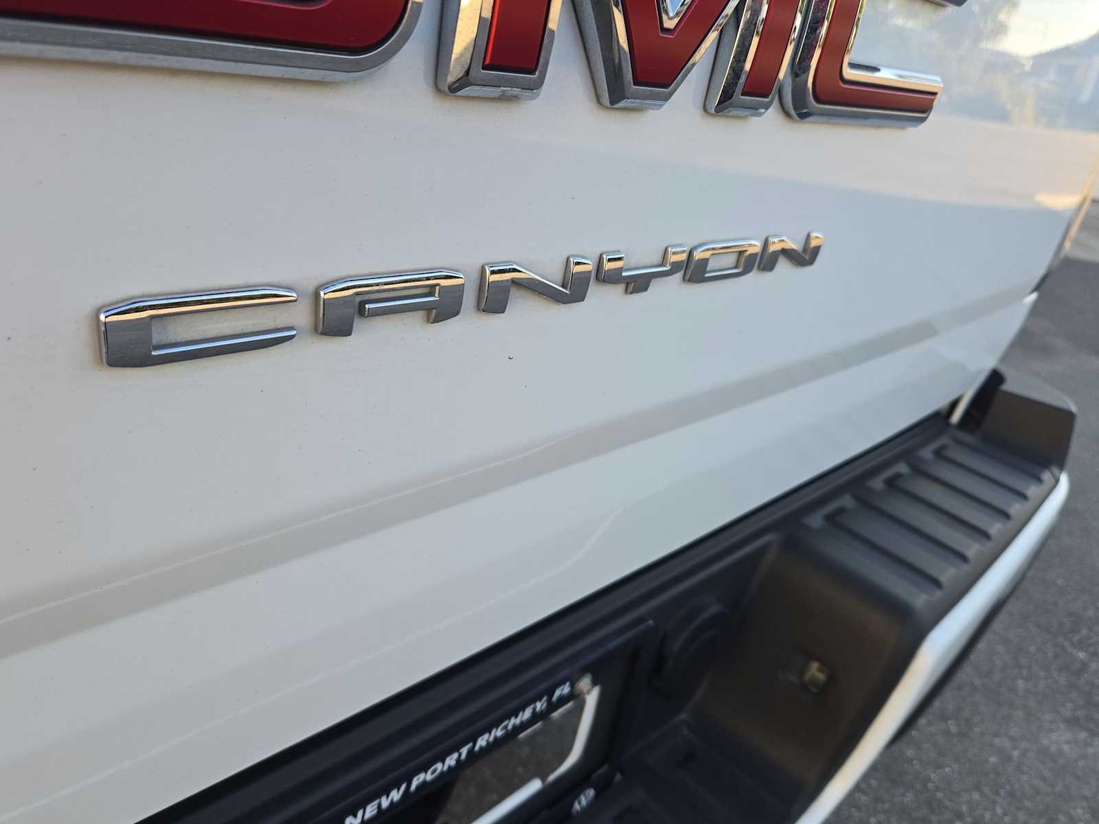Thumbnail: 2022 GMC Canyon - 13