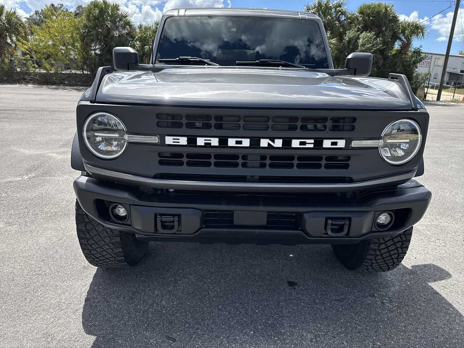 Thumbnail: 2022 Ford Bronco - 9