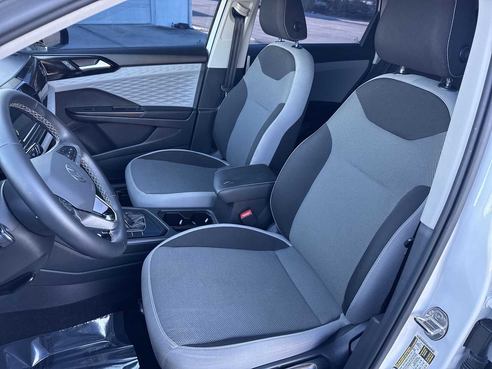 Thumbnail: 2023 Volkswagen Taos - 23