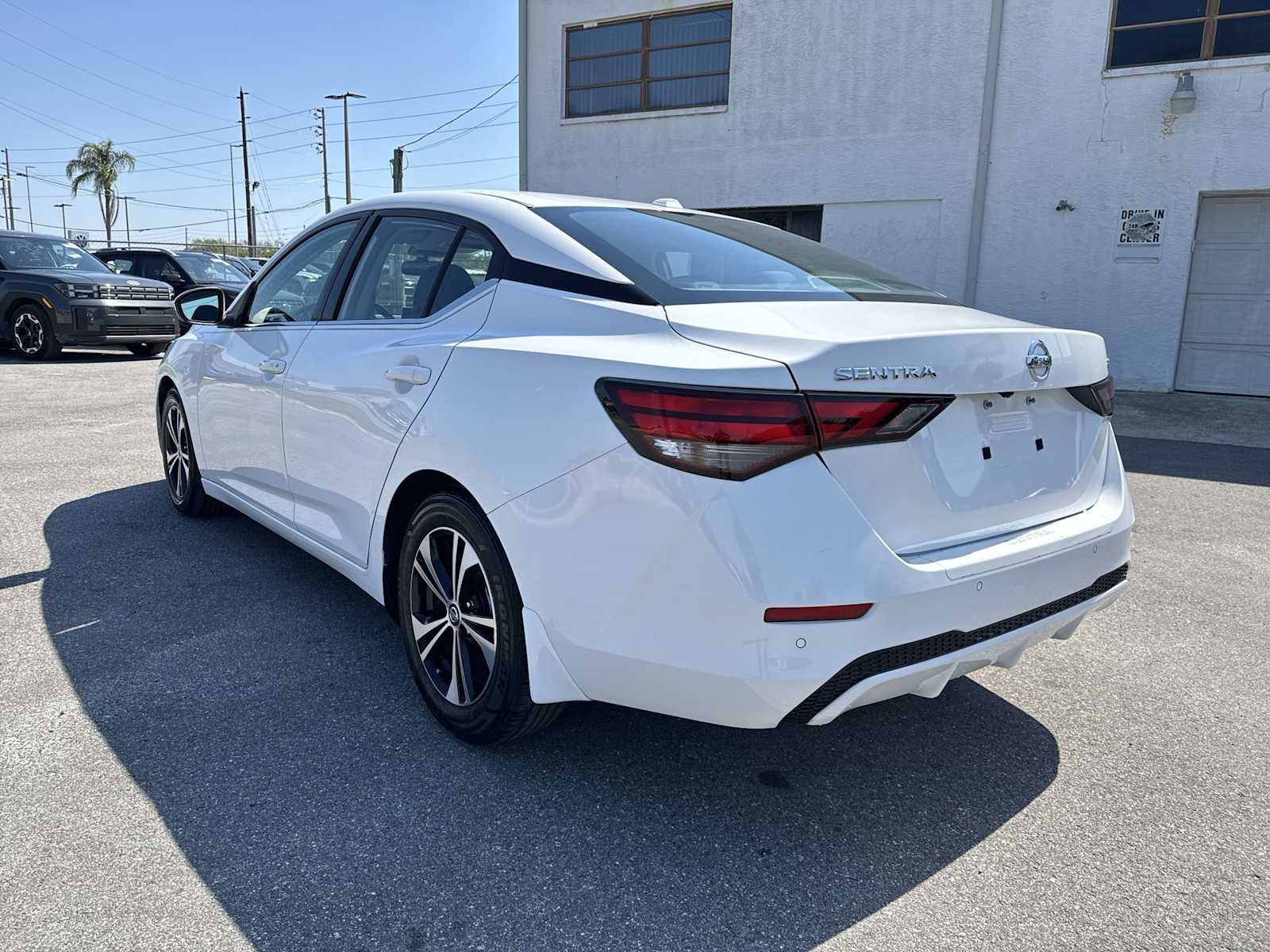 Thumbnail: 2021 Nissan Sentra - 4