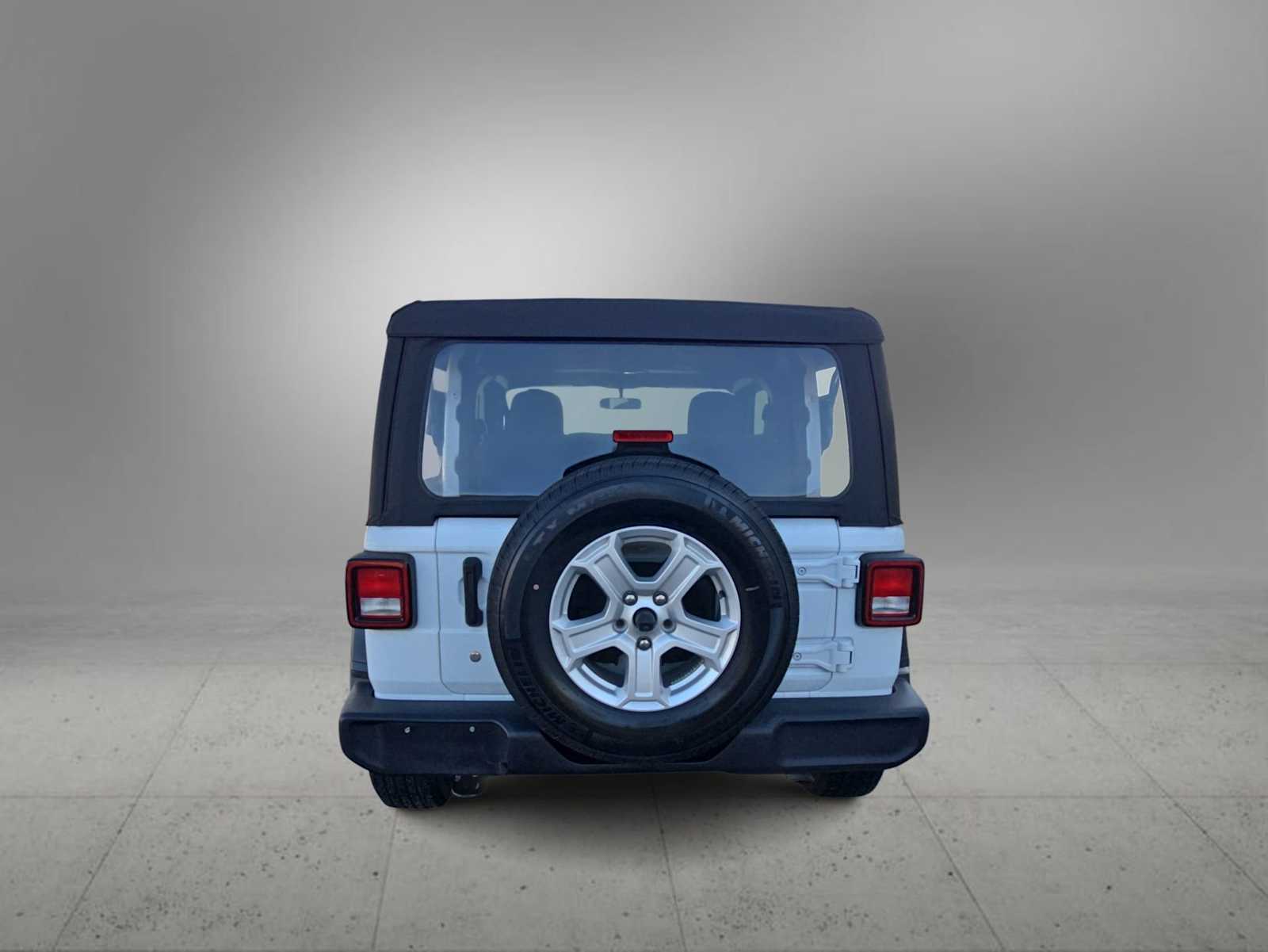 Thumbnail: 2019 Jeep Wrangler - 7