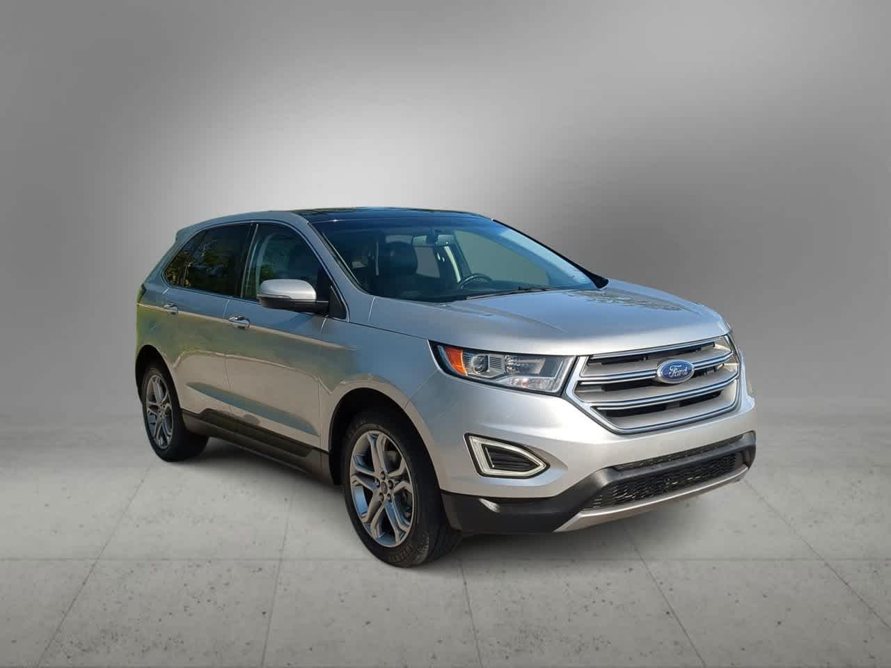 Thumbnail: 2017 Ford Edge - 2