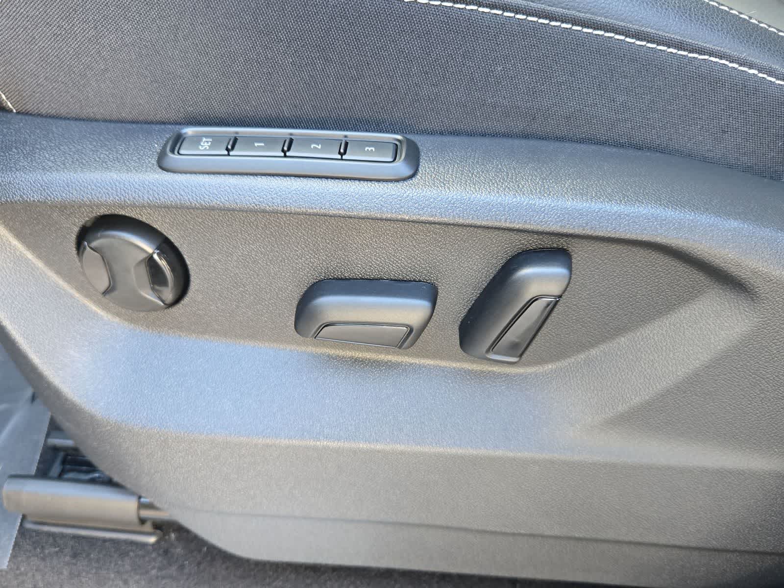 Thumbnail: 2026 Volkswagen Atlas - 23