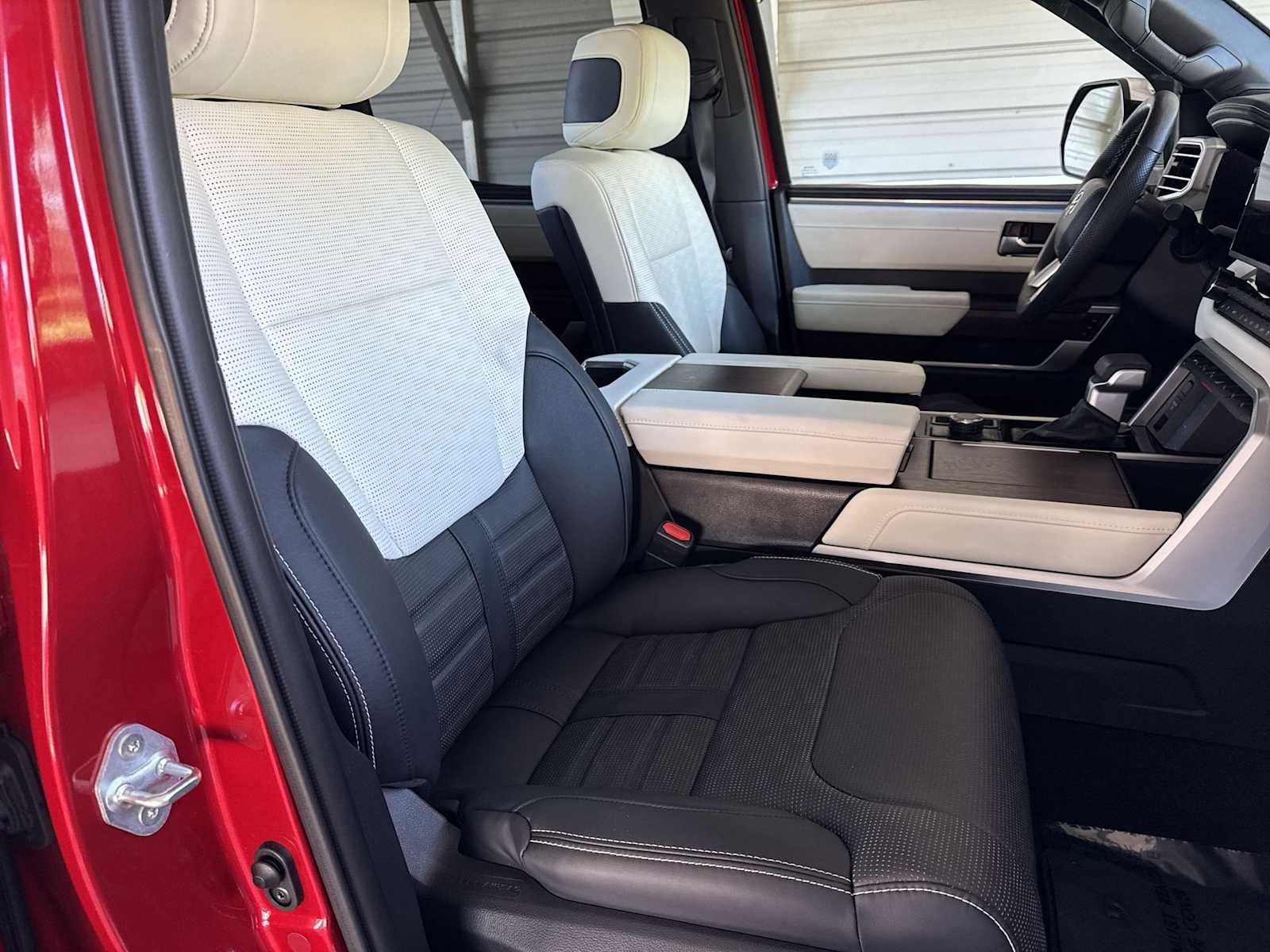 Thumbnail: 2023 Toyota Tundra - 22