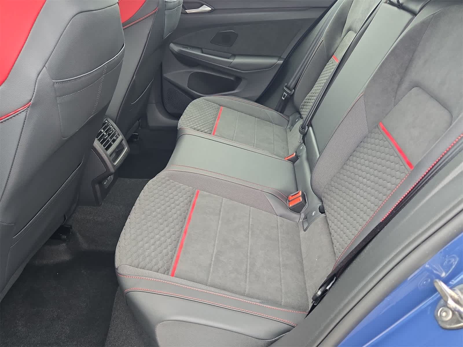 Thumbnail: 2026 Volkswagen Golf - 20