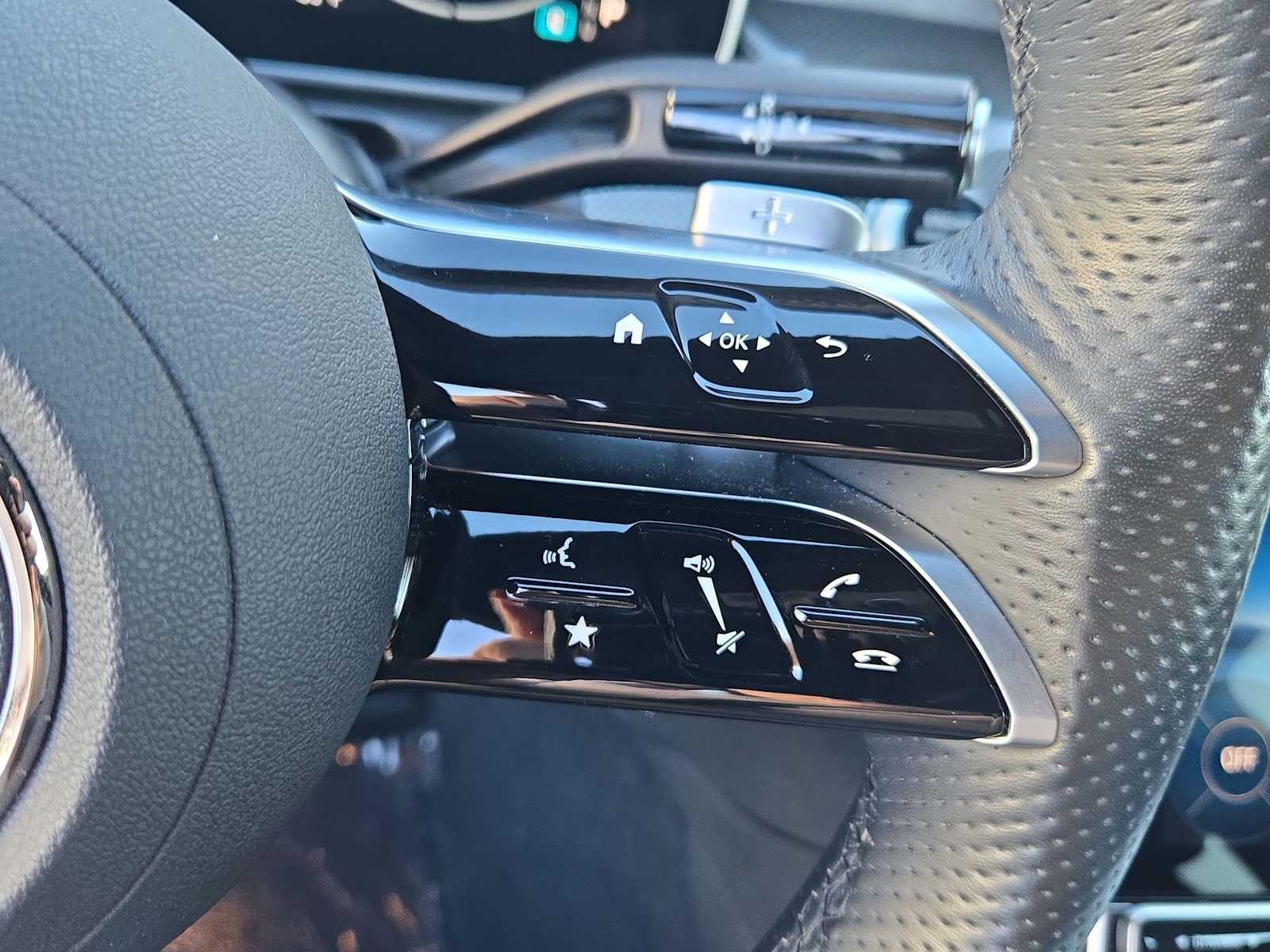 Thumbnail: 2025 Mercedes-Benz CLE - 22