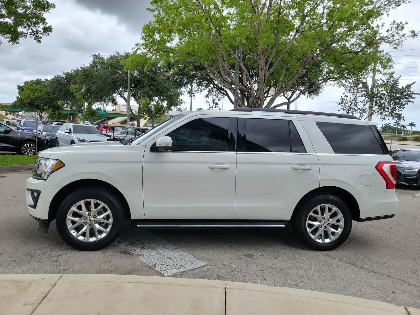 Thumbnail: 2021 Ford Expedition - 11