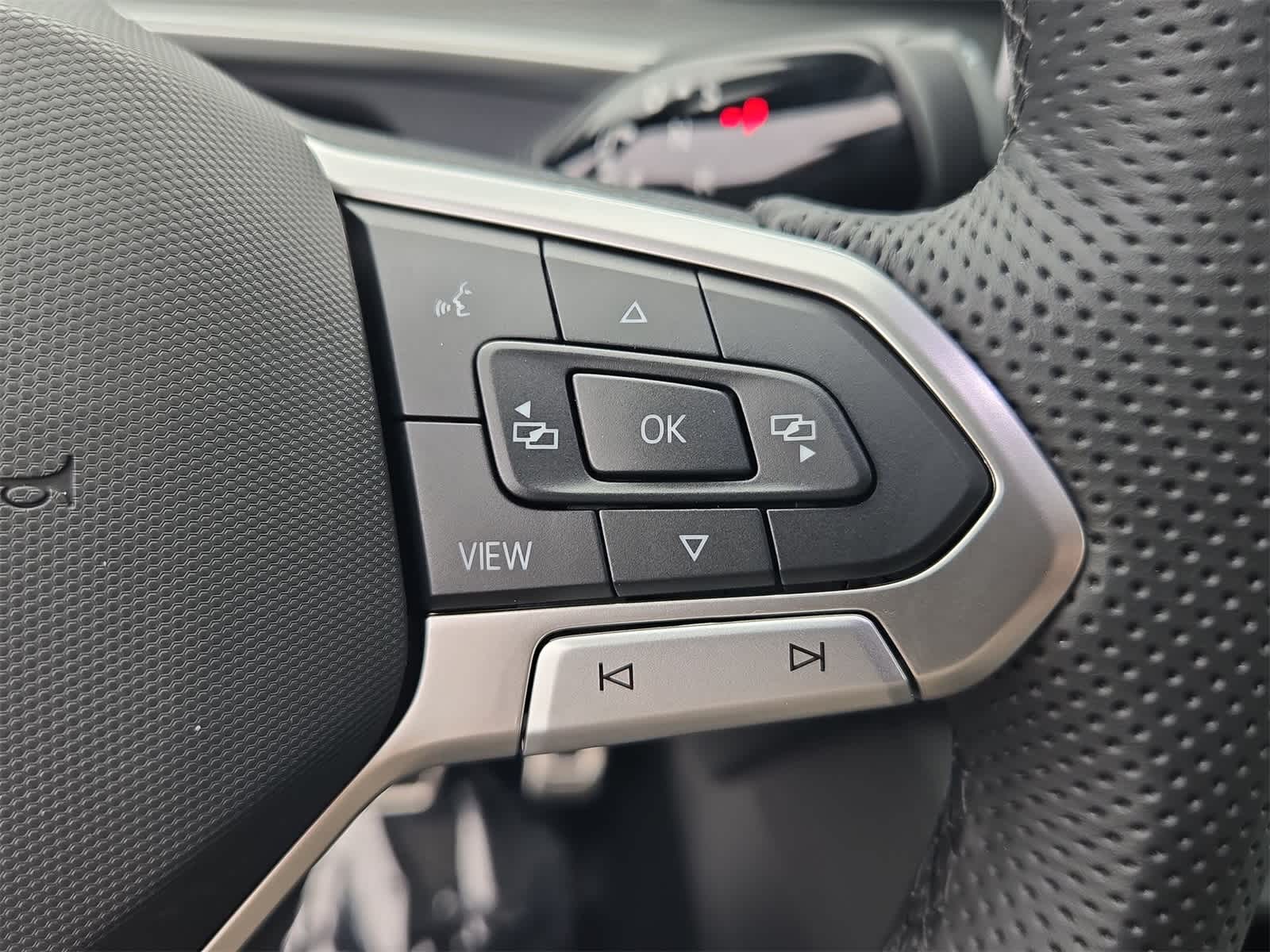 Thumbnail: 2026 Volkswagen Tiguan - 26